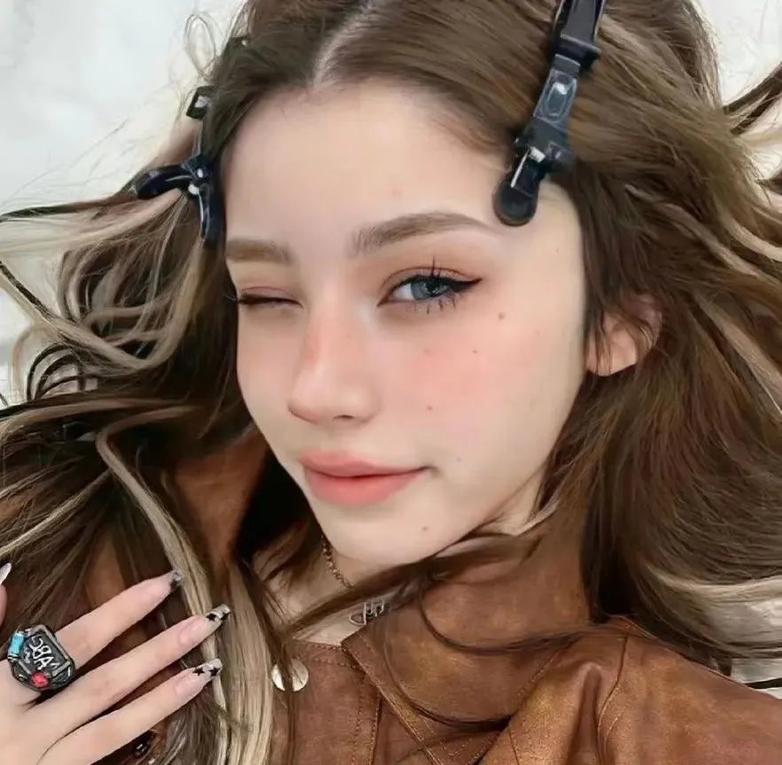 婉丽